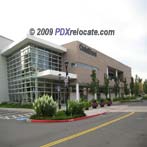Tualatin Oregon Bridgport Village Shopping Crate and Barrel