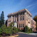 Newberg Oregon George Fox University Woodmar Hall